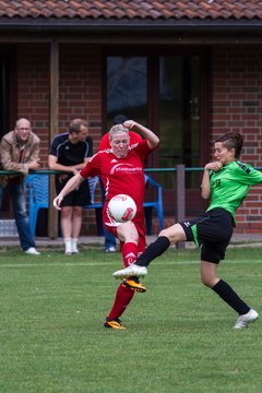 Bild 17 - Frauen SG Schmalfeld/Weddelbrook - Ratzeburger SV : Ergebnis: 1:7